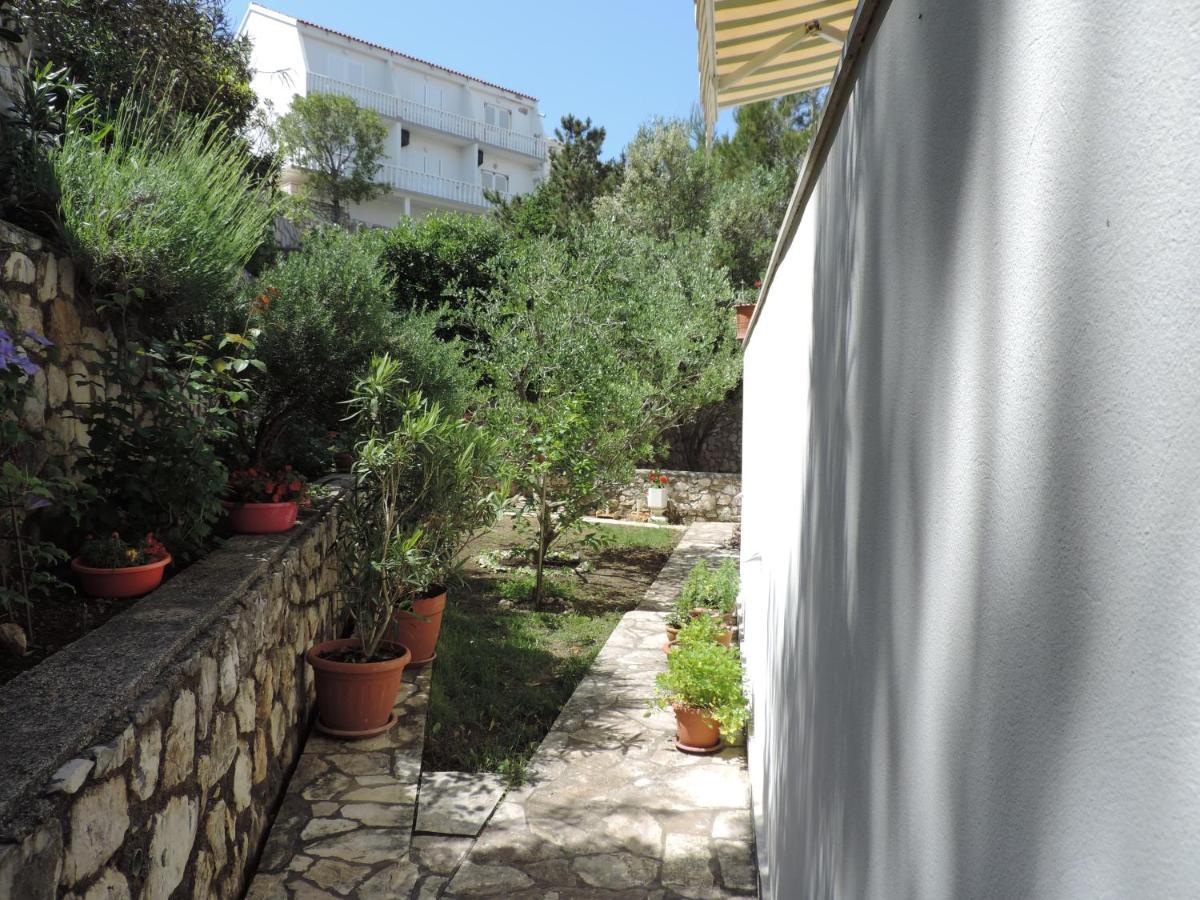 Apartmani Lavanda Pag Town Dış mekan fotoğraf