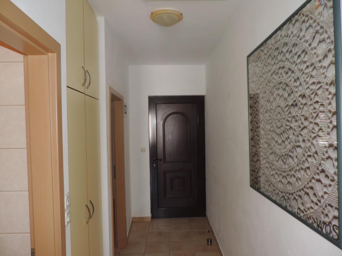 Apartmani Lavanda Pag Town Oda fotoğraf