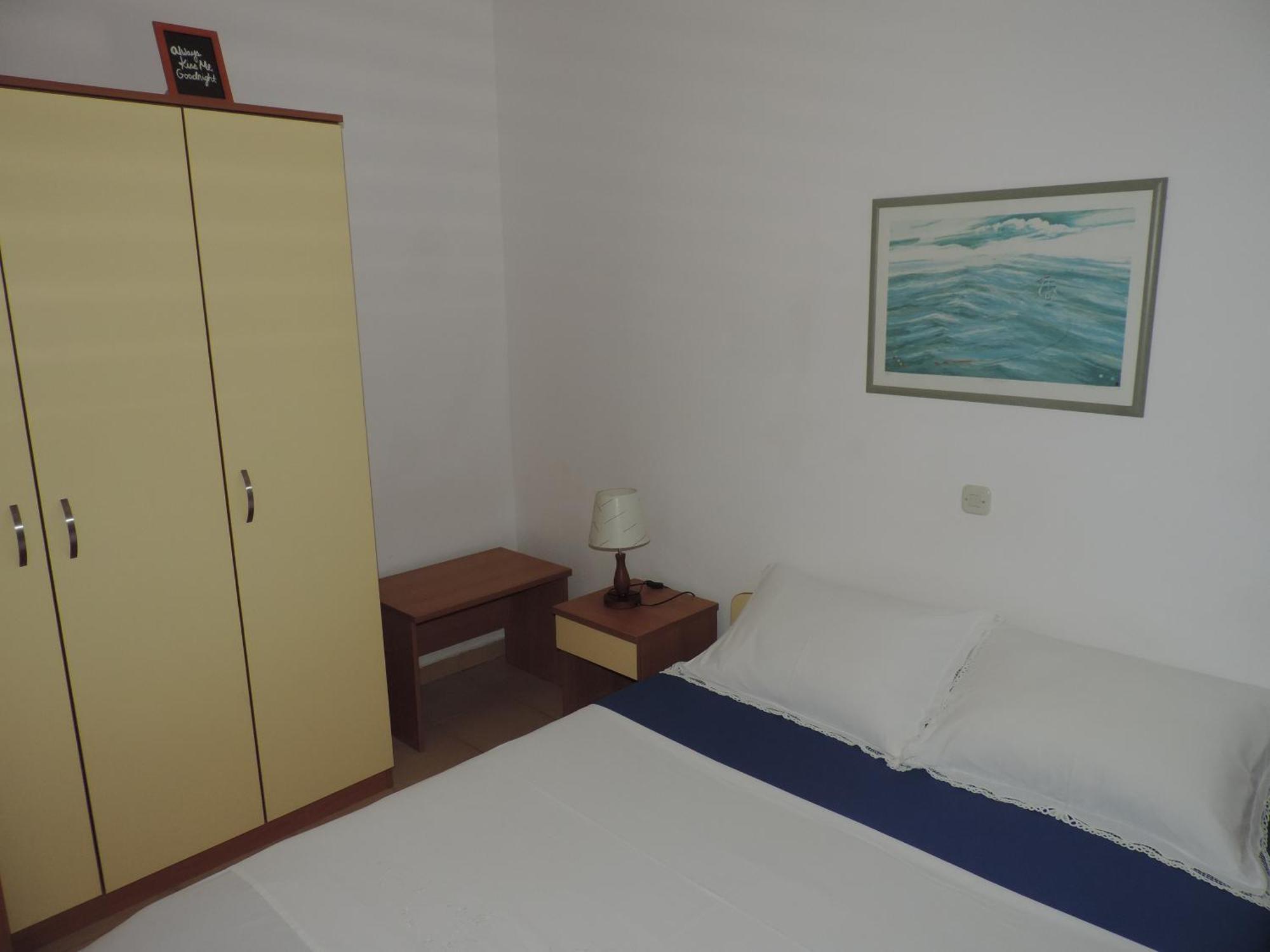 Apartmani Lavanda Pag Town Oda fotoğraf