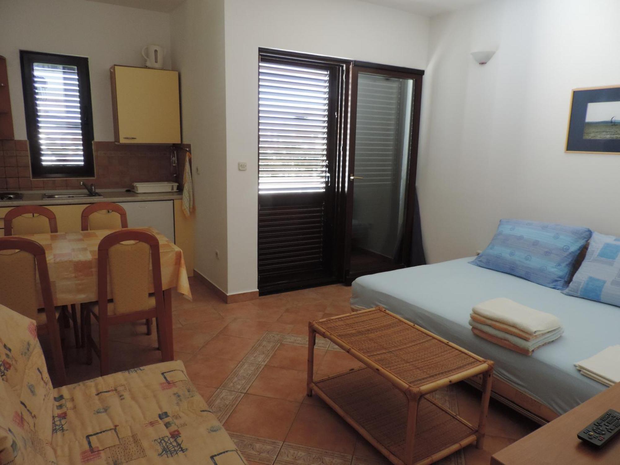 Apartmani Lavanda Pag Town Oda fotoğraf
