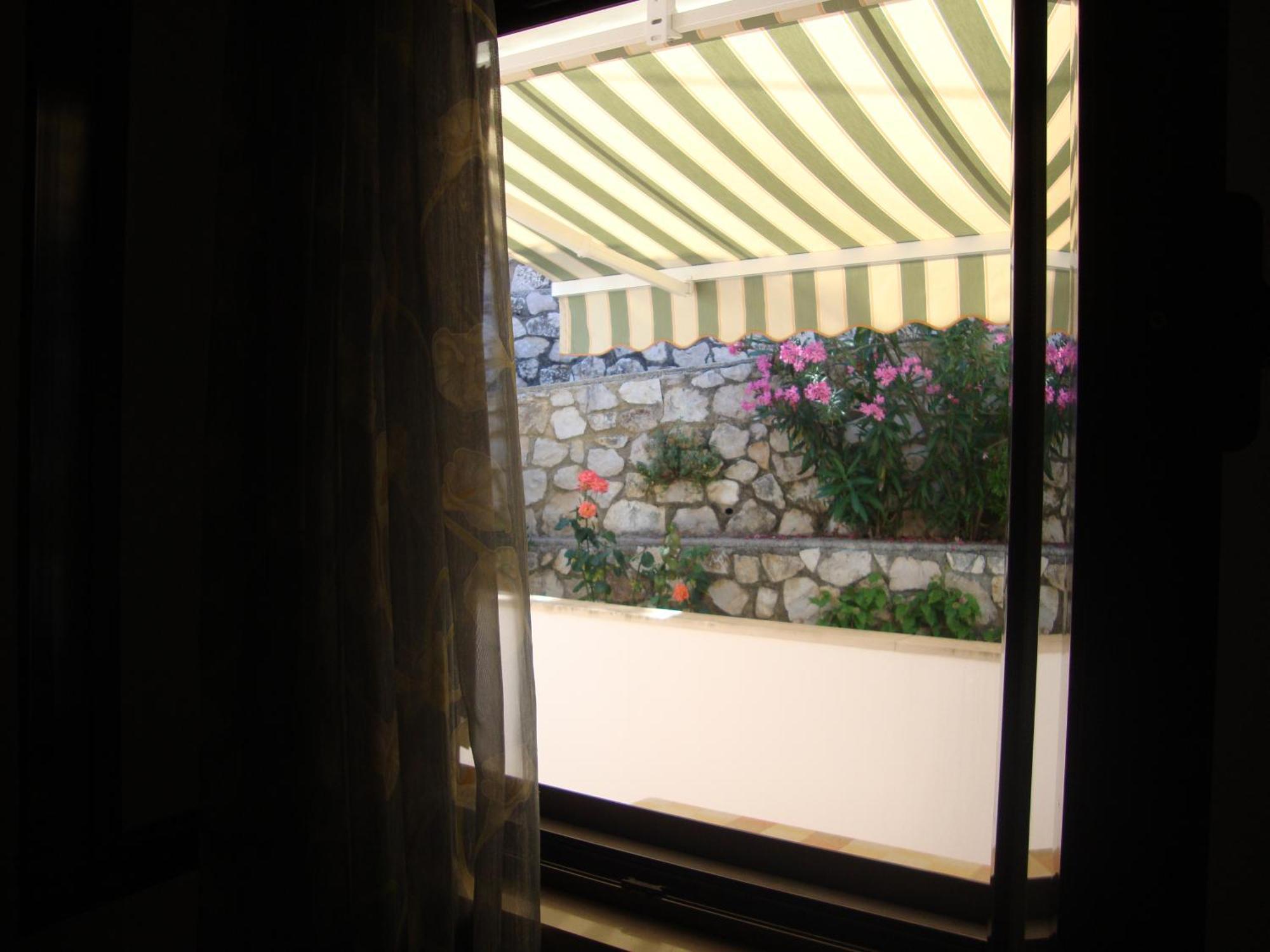Apartmani Lavanda Pag Town Oda fotoğraf